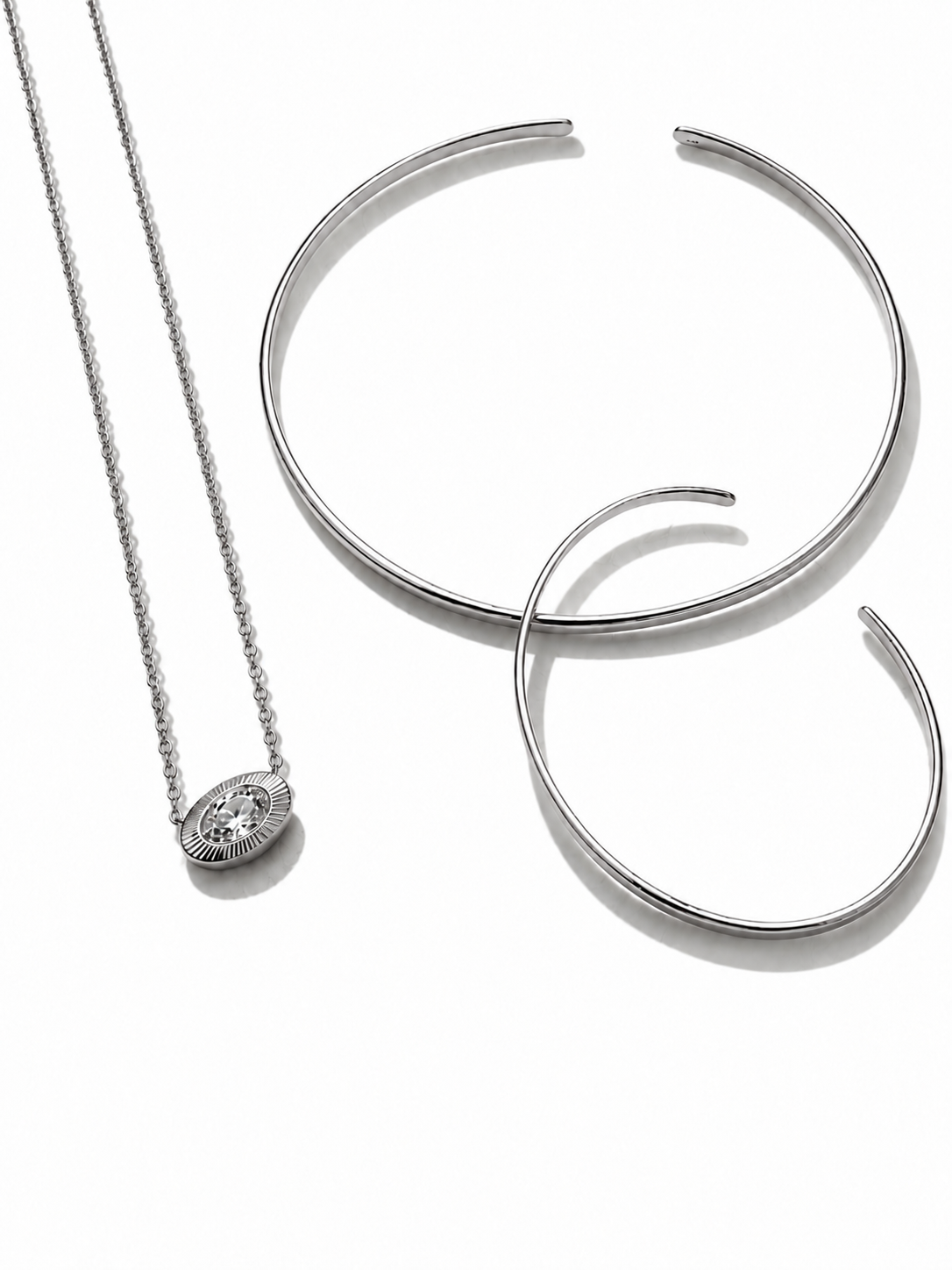 EFFORTLESS BANGLE