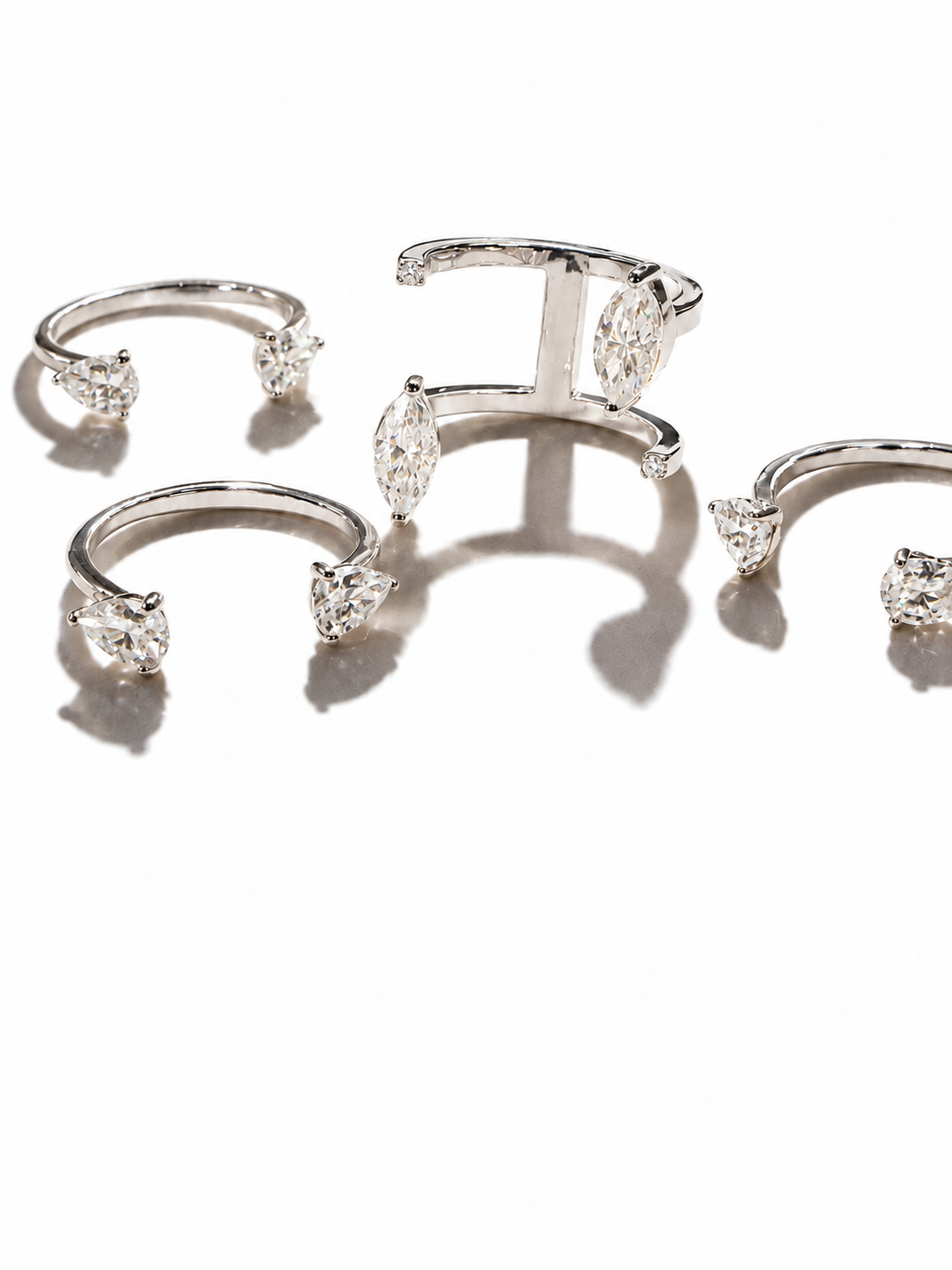 HUG RING