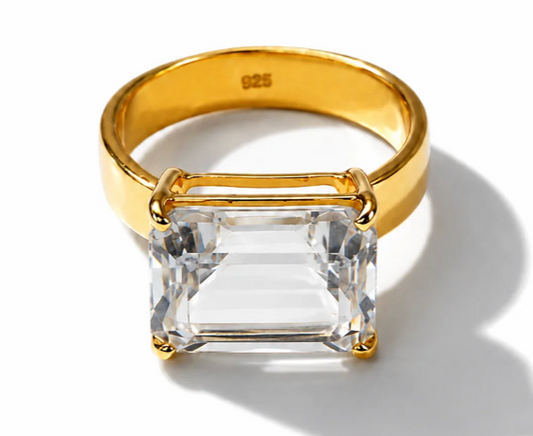 COCKTAIL RING — CRYSTAL MARTINI