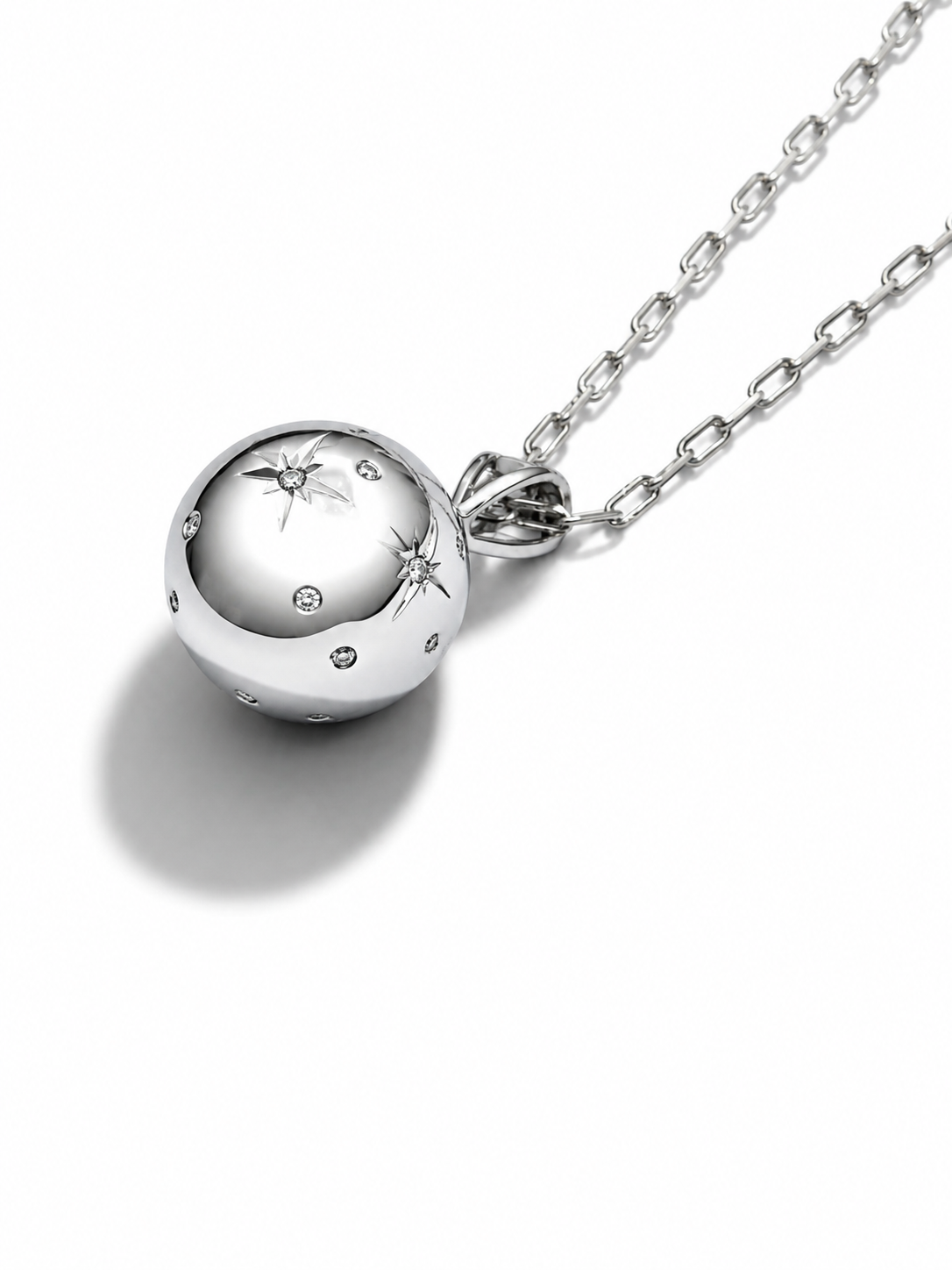 STELLAR LONG PENDANT