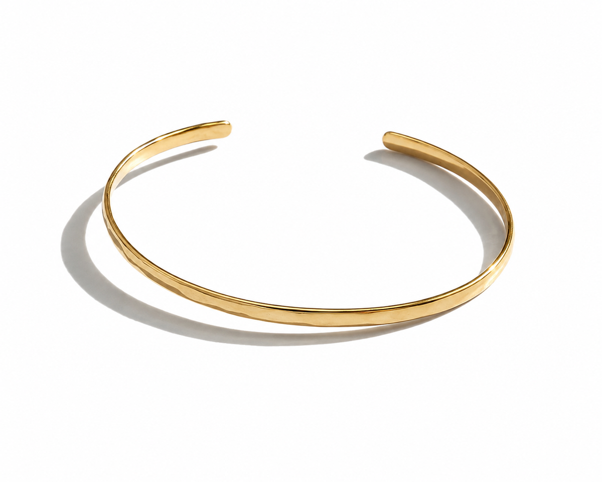 EFFORTLESS BANGLE