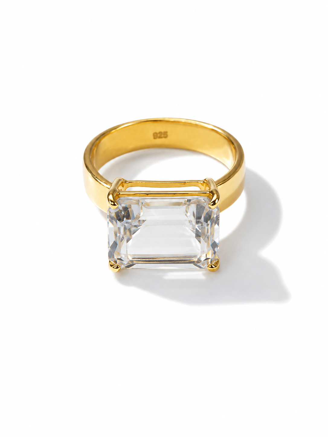 COCKTAIL RING — CRYSTAL MARTINI
