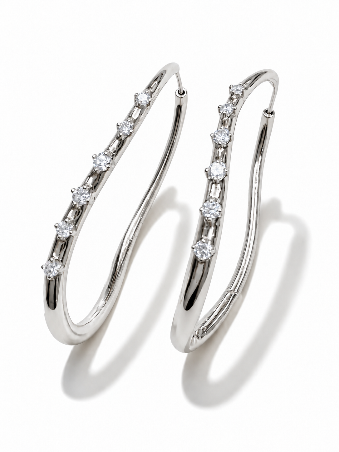 FLOW HOOP EARRINGS