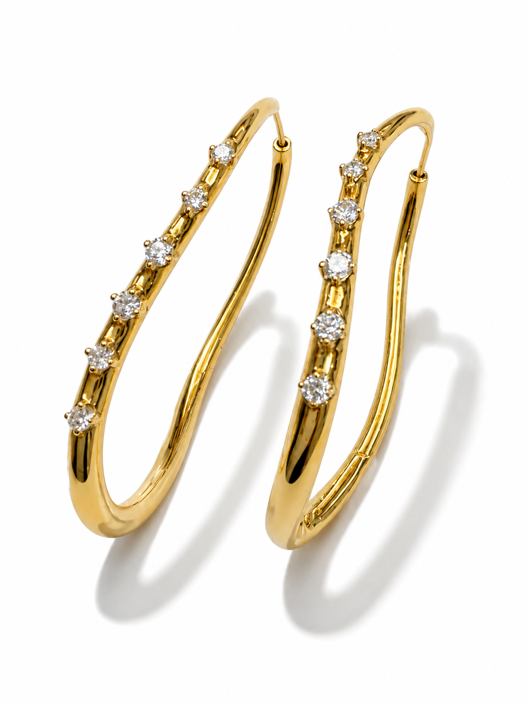 FLOW HOOP EARRINGS